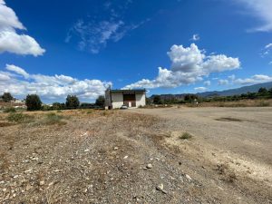 REF. N-85 Finca con nave en Aljaima, Pizarra. Centro ecuestre